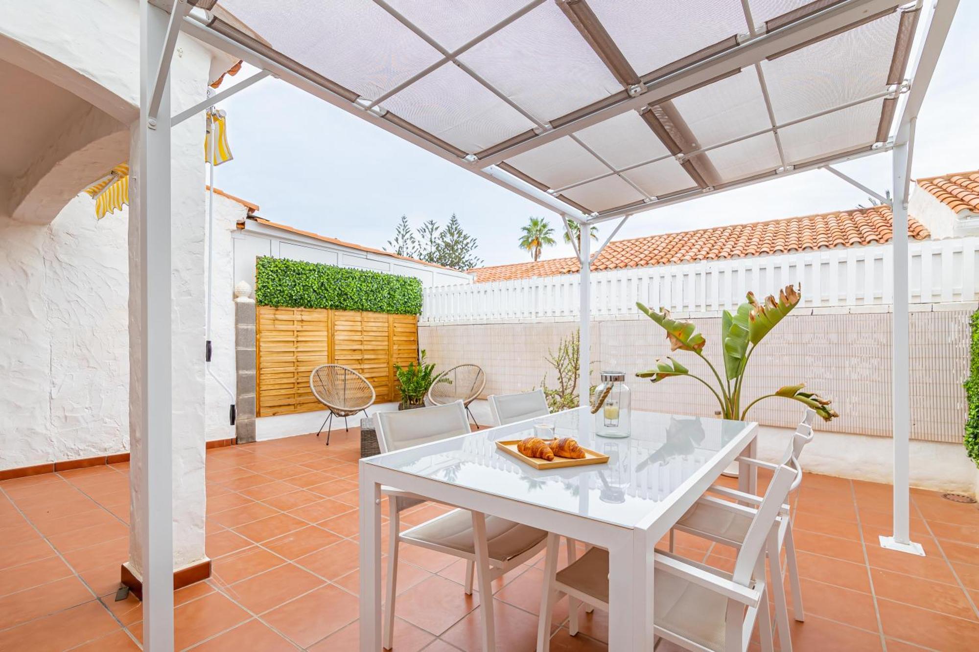Canarian Holiday Home - Sunset Bungalow In Playa Del Ingles San Bartolome de Tirajana  Exterior photo