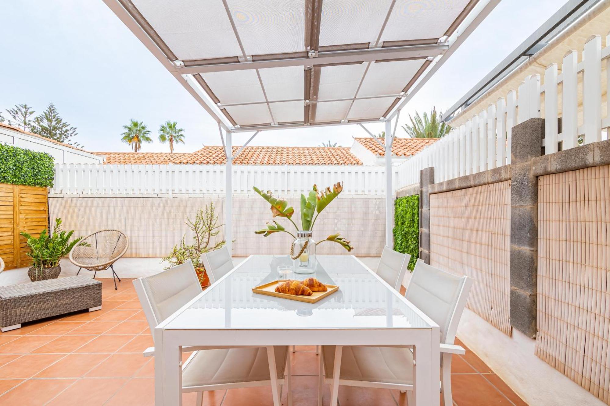 Canarian Holiday Home - Sunset Bungalow In Playa Del Ingles San Bartolome de Tirajana  Exterior photo